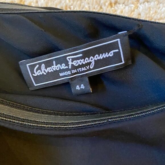 Salvatore Ferragamo black zipper detail evening gown - Picture 6 of 7